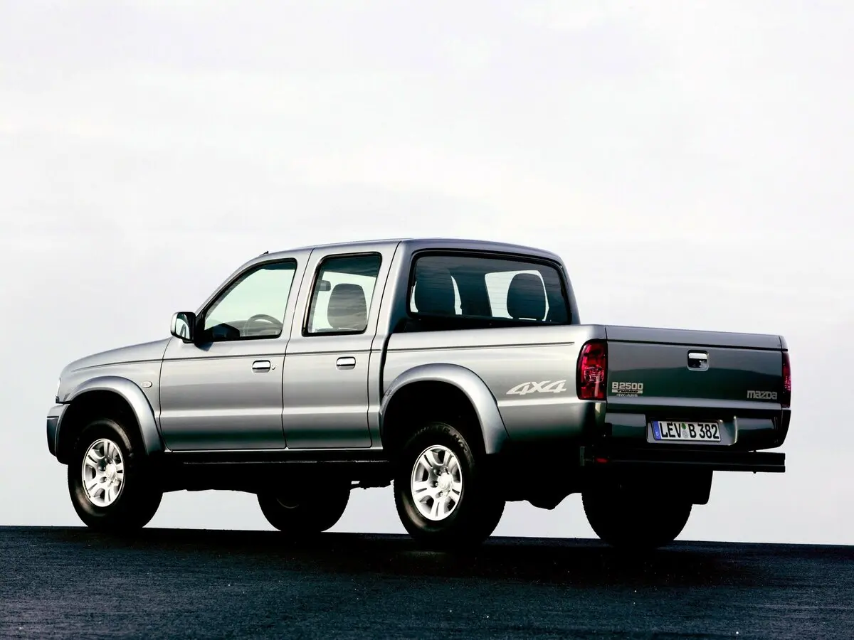 Mazda B-series V Пикап Двойная кабина — сүрөт 5