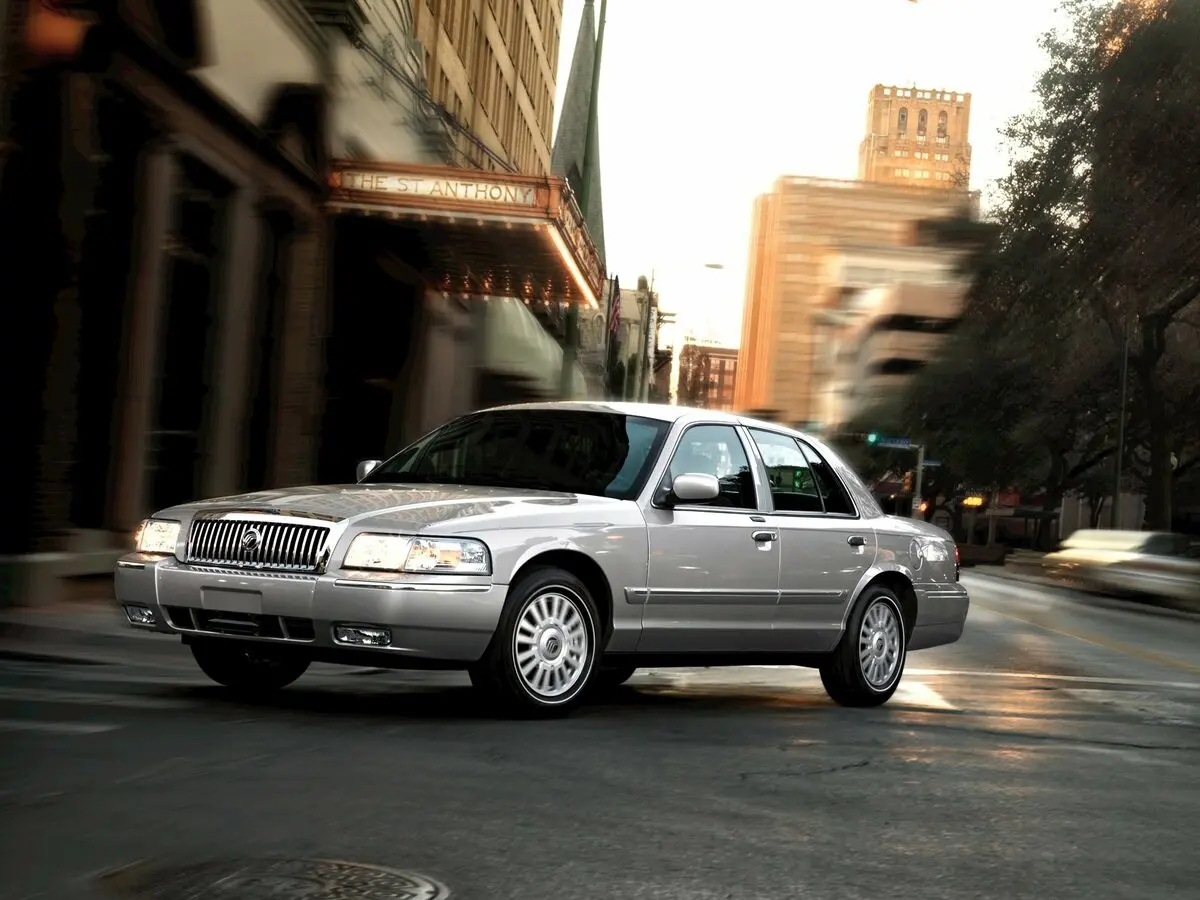 Mercury Grand Marquis IV Рестайлинг