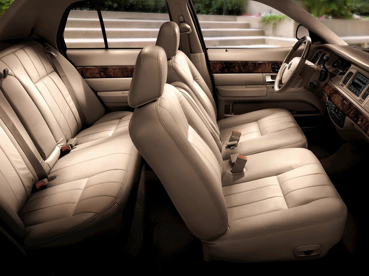 Mercury Grand Marquis IV Рестайлинг Седан — фото 5