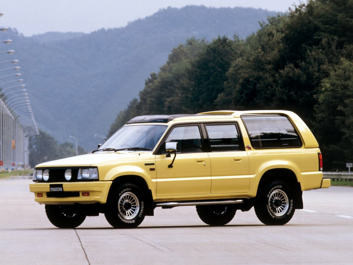 Mazda Proceed Marvie 1990 – 1999