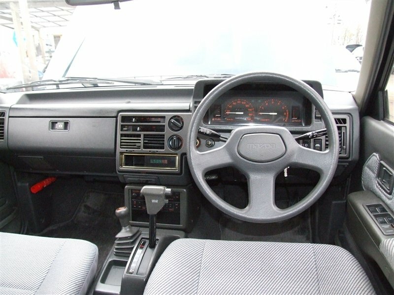 Mazda Proceed Marvie 1990 – 1999 Внедорожник 5 дв. — фото 2