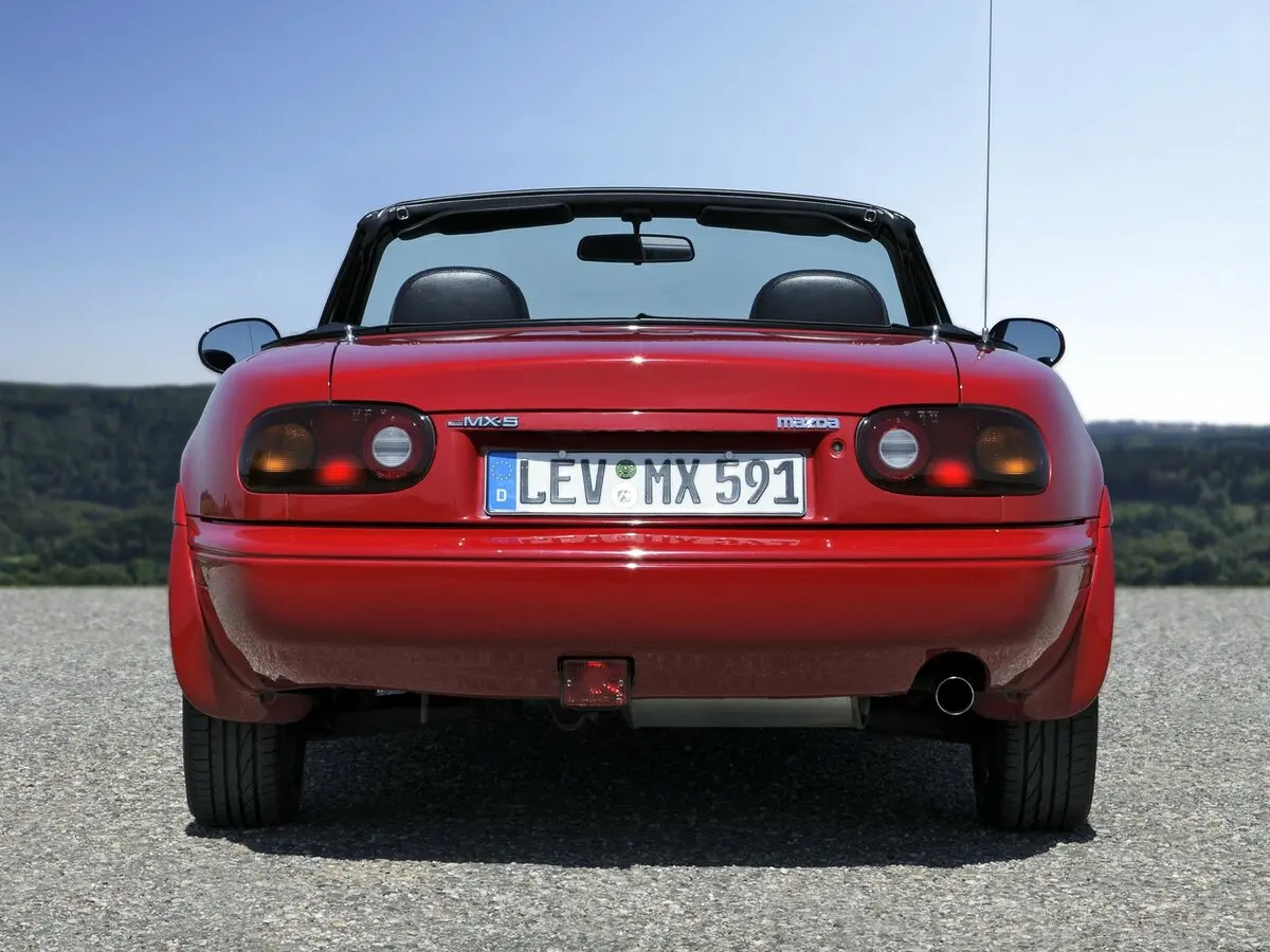 Mazda MX-5 I (NA) Родстер — сүрөт 4