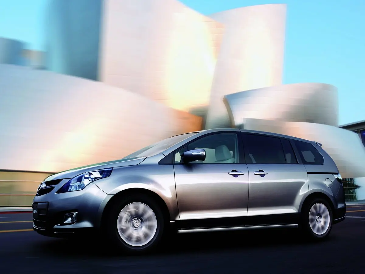 Mazda MPV III (LY) Компактвэн — фото 2