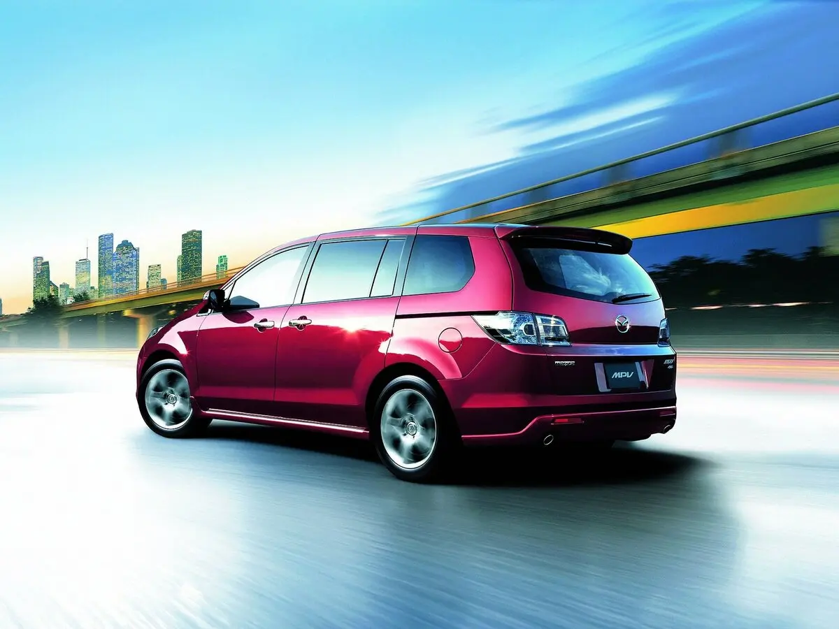 Mazda MPV III (LY) Компактвэн — фото 4
