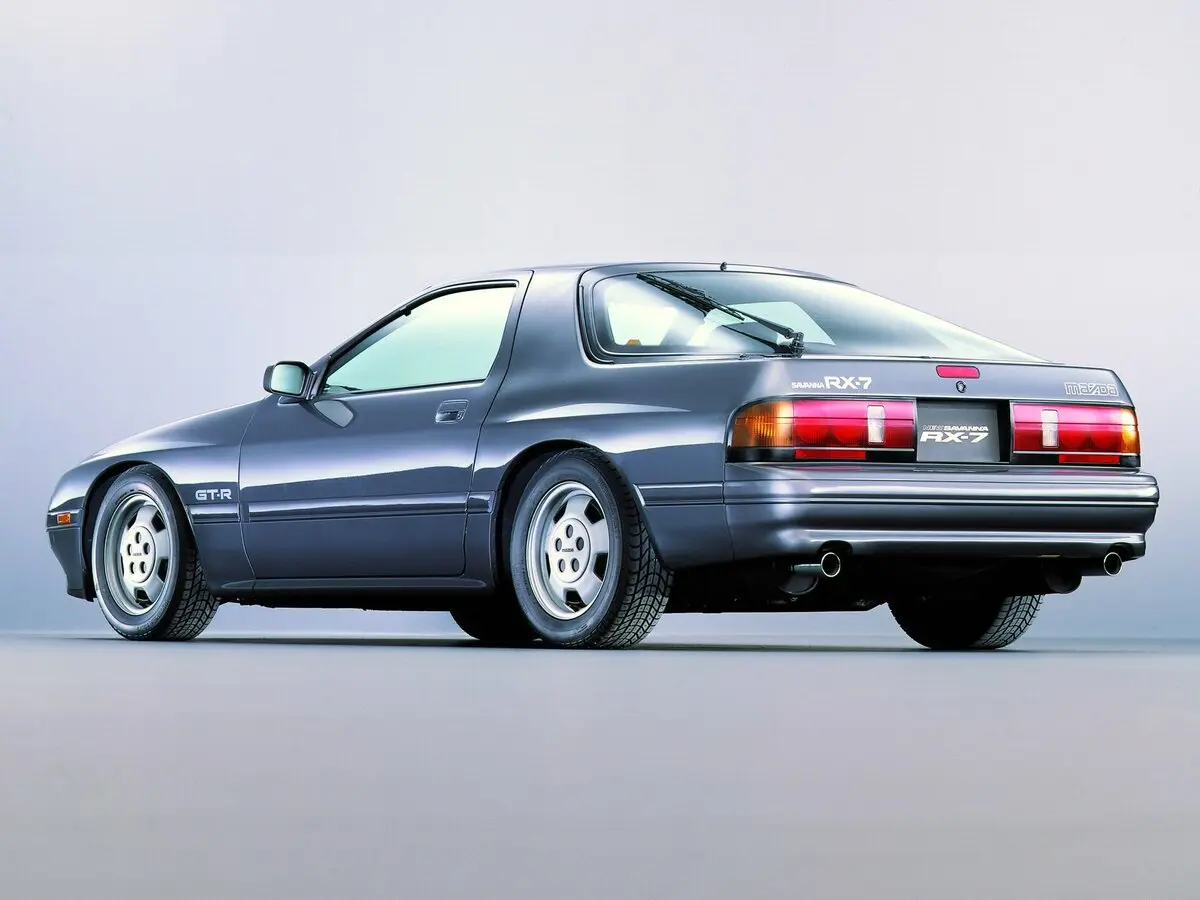 Mazda RX-7 II (FC) Купе — сүрөт 4