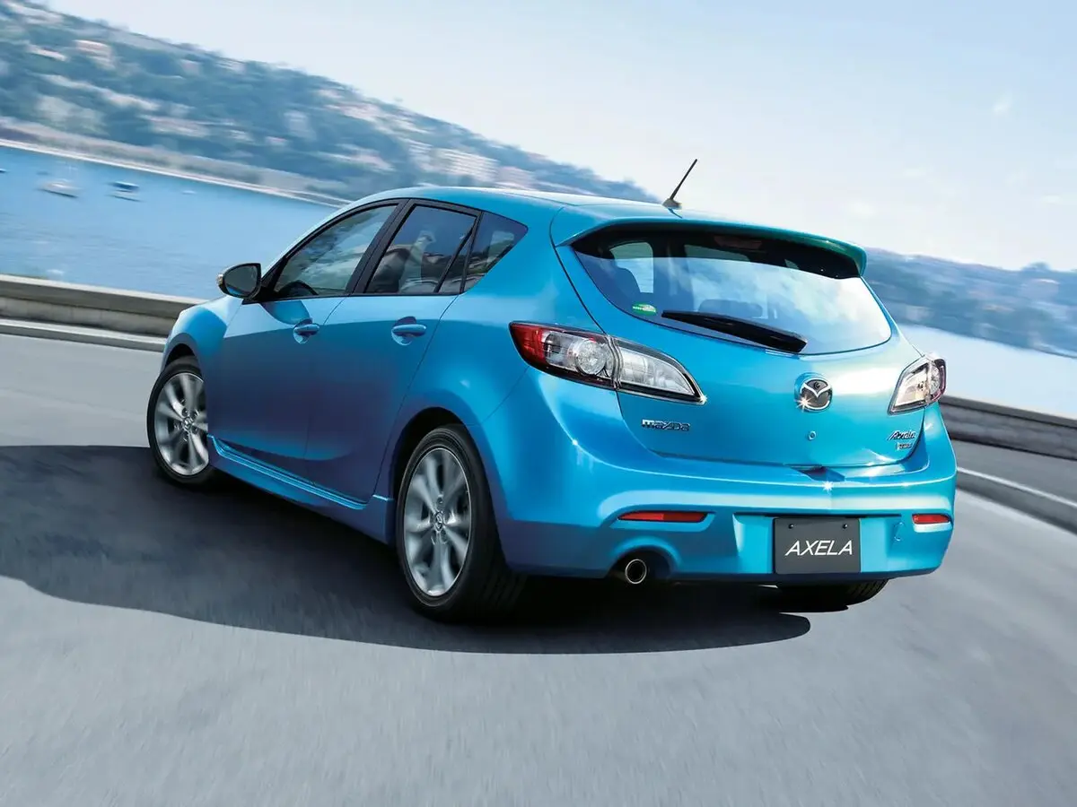 Mazda Axela II Хэтчбек 5 дв. — photo 4