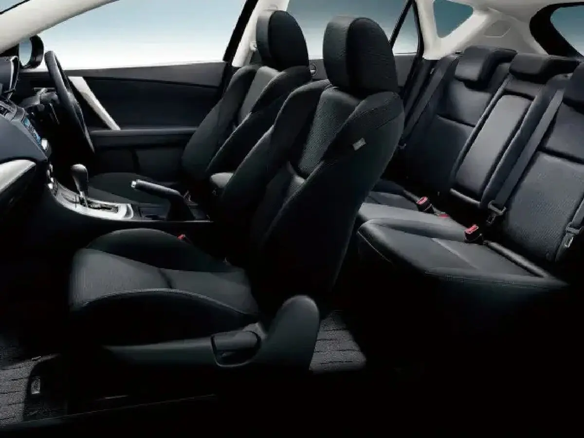 Mazda Axela II Хэтчбек 5 дв. — photo 6