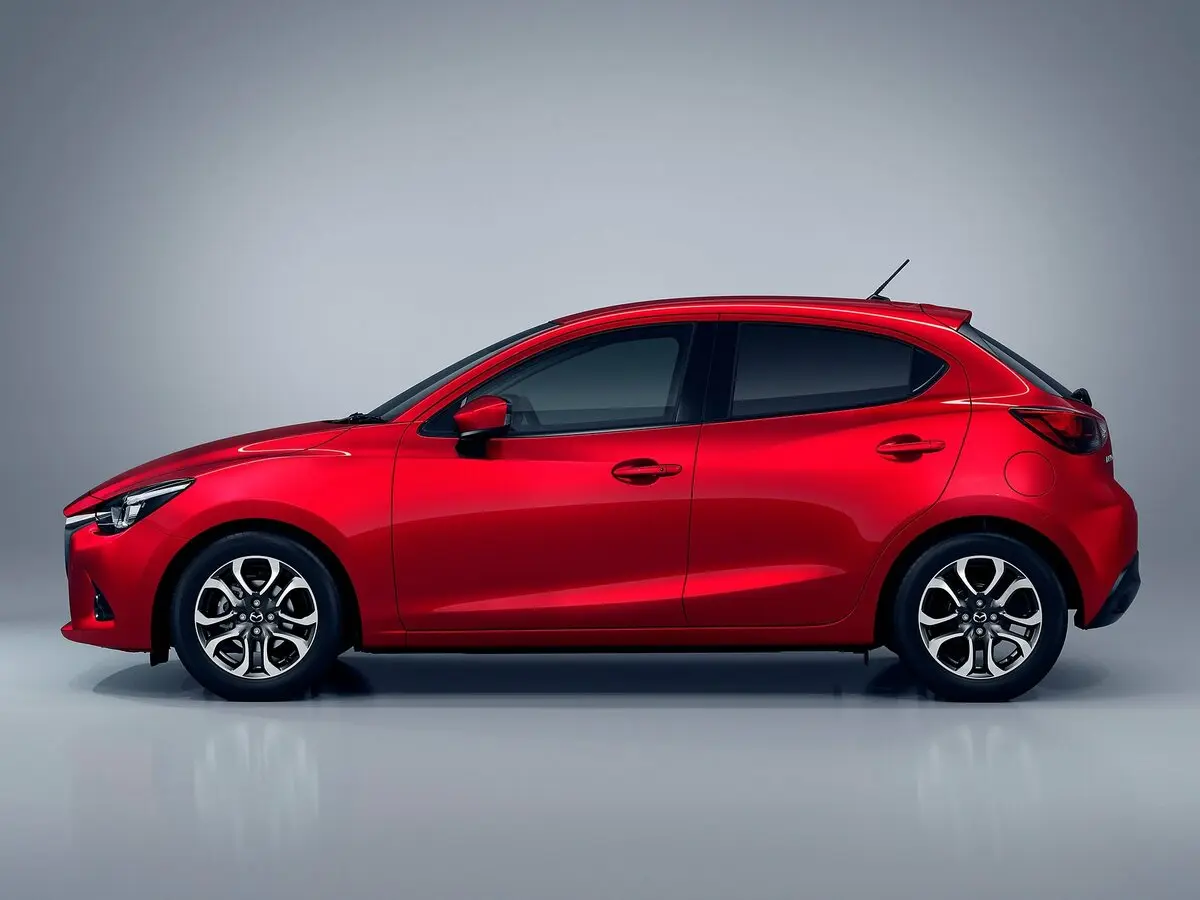 Mazda Demio IV (DJ) Хэтчбек 5 дв. — фото 2