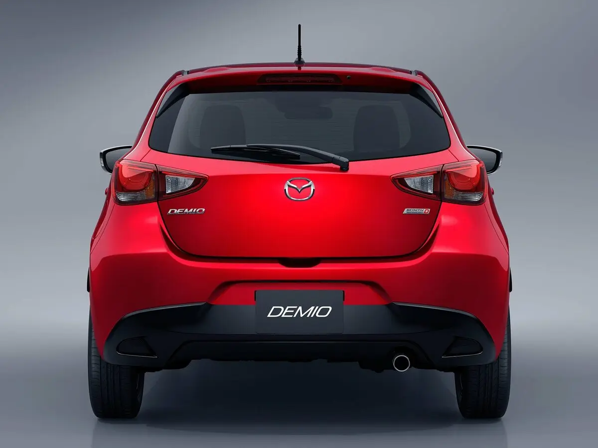 Mazda Demio IV (DJ) Хэтчбек 5 дв. — фото 4