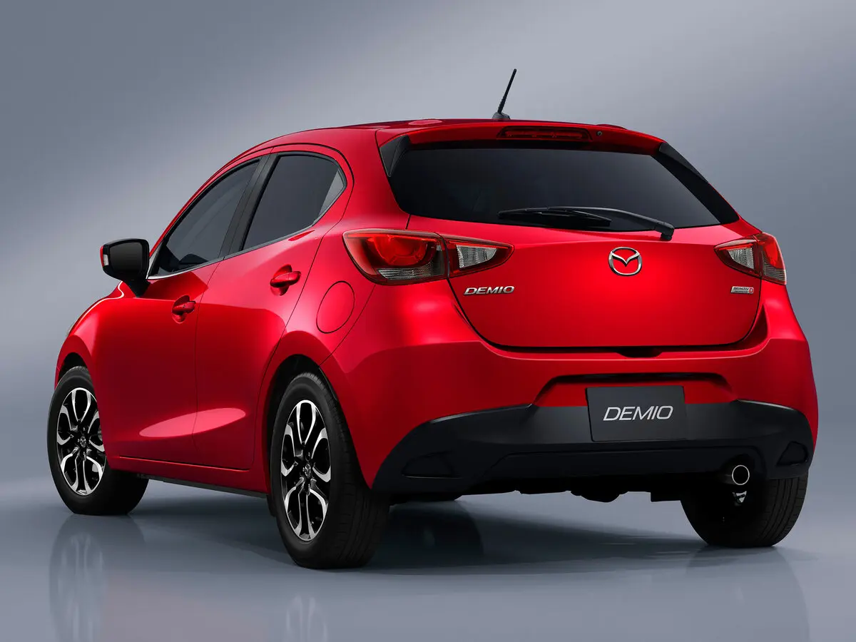 Mazda Demio IV (DJ) Хэтчбек 5 дв. — фото 5