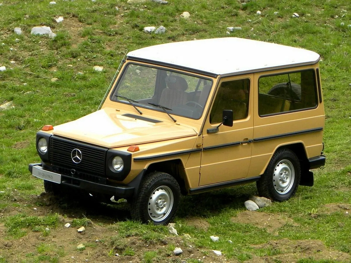 Mercedes-Benz G-Класс I (W460; W461) Внедорожник 3 дв.