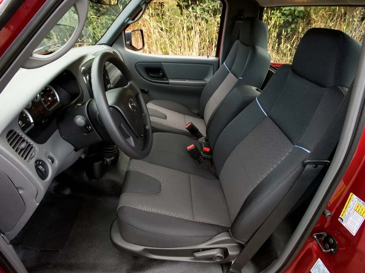 Mazda B-series V Пикап Одинарная кабина — сүрөт 7