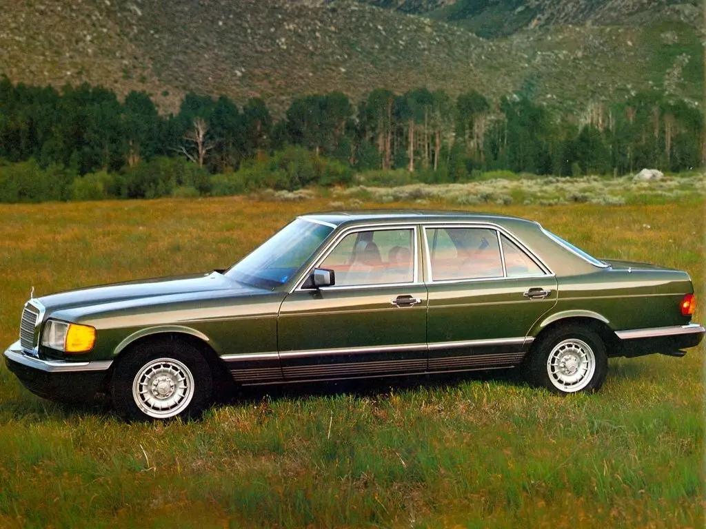 Mercedes-Benz S-Класс II (W126) Седан — фото 2