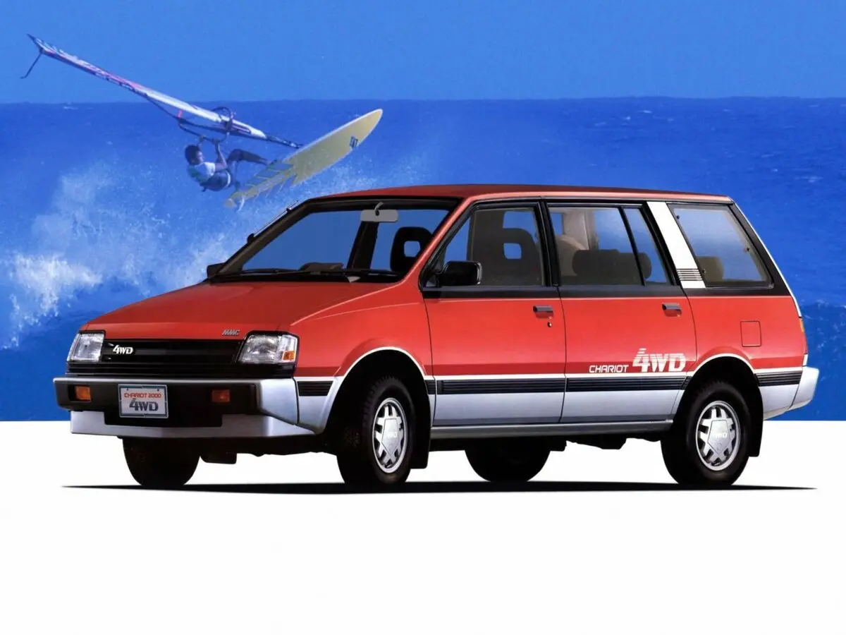 Mitsubishi Chariot I