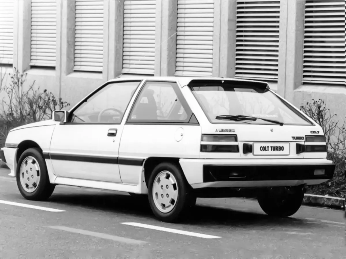 Mitsubishi Colt II (C10) Хэтчбек 3 дв. — сүрөт 4