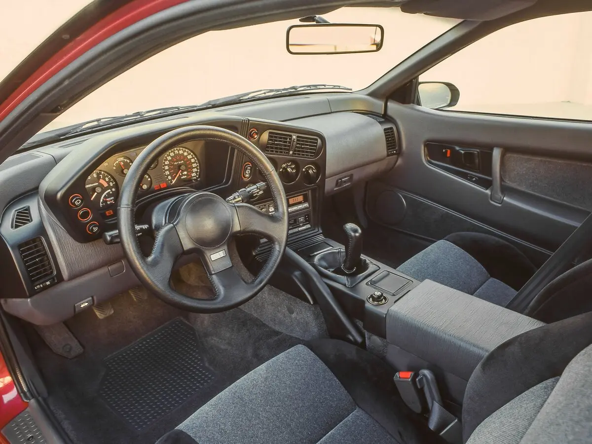 Mitsubishi Eclipse I Купе — photo 6