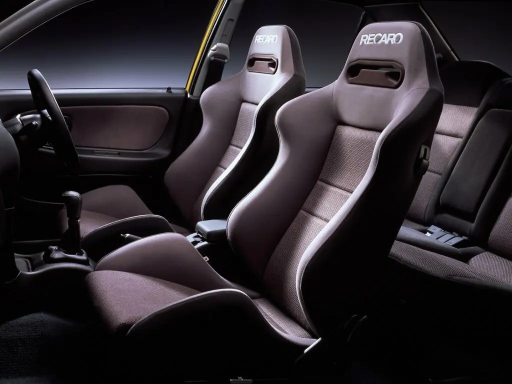Mitsubishi Lancer Evolution III Седан — 照片 3