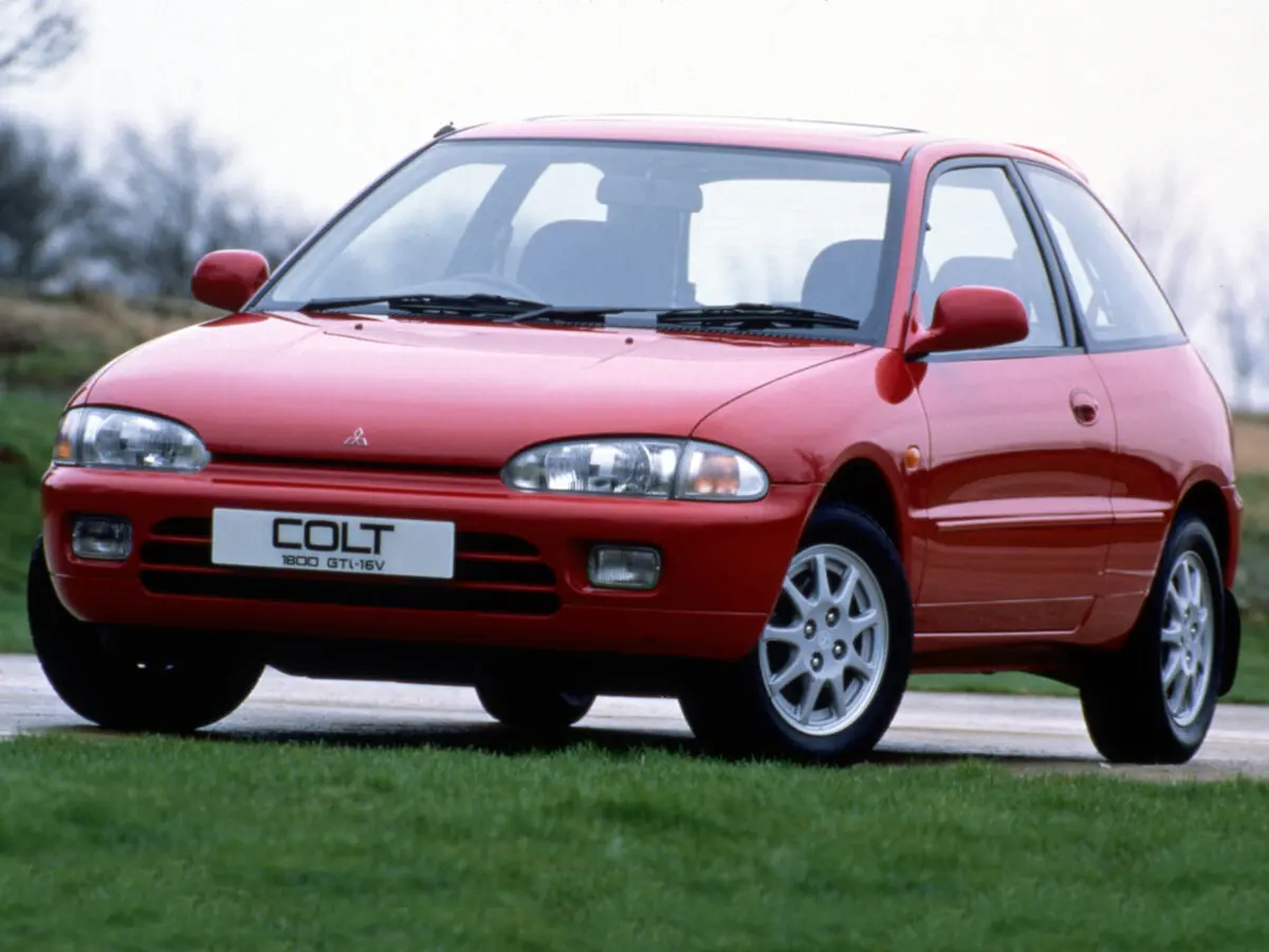 Mitsubishi Colt IV (CA0) Хэтчбек 3 дв. — сүрөт 3