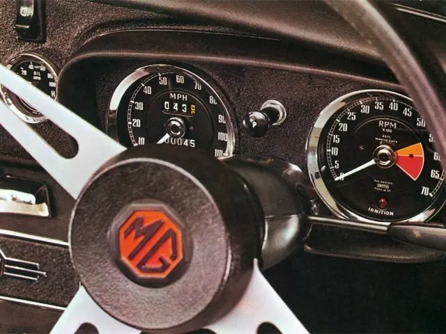 MG MGB 1966 – 1980 Купе — сүрөт 4