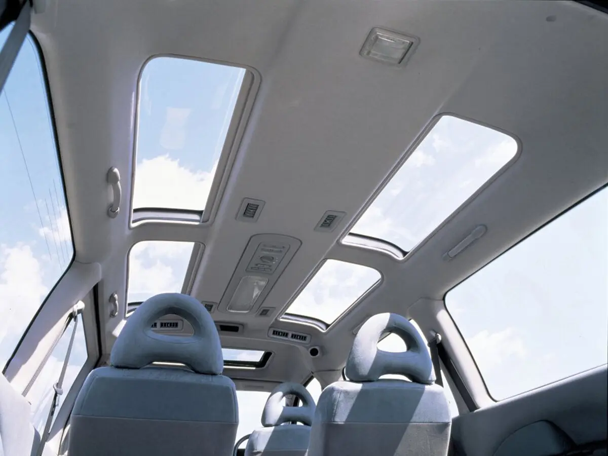 Mitsubishi Delica IV Минивэн — сүрөт 10