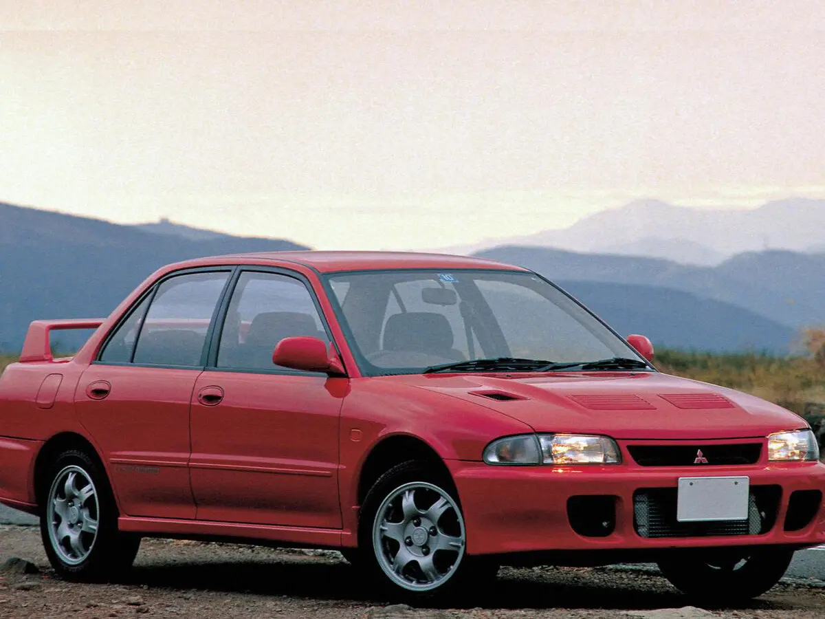 Mitsubishi Lancer Evolution I Седан — 照片 2