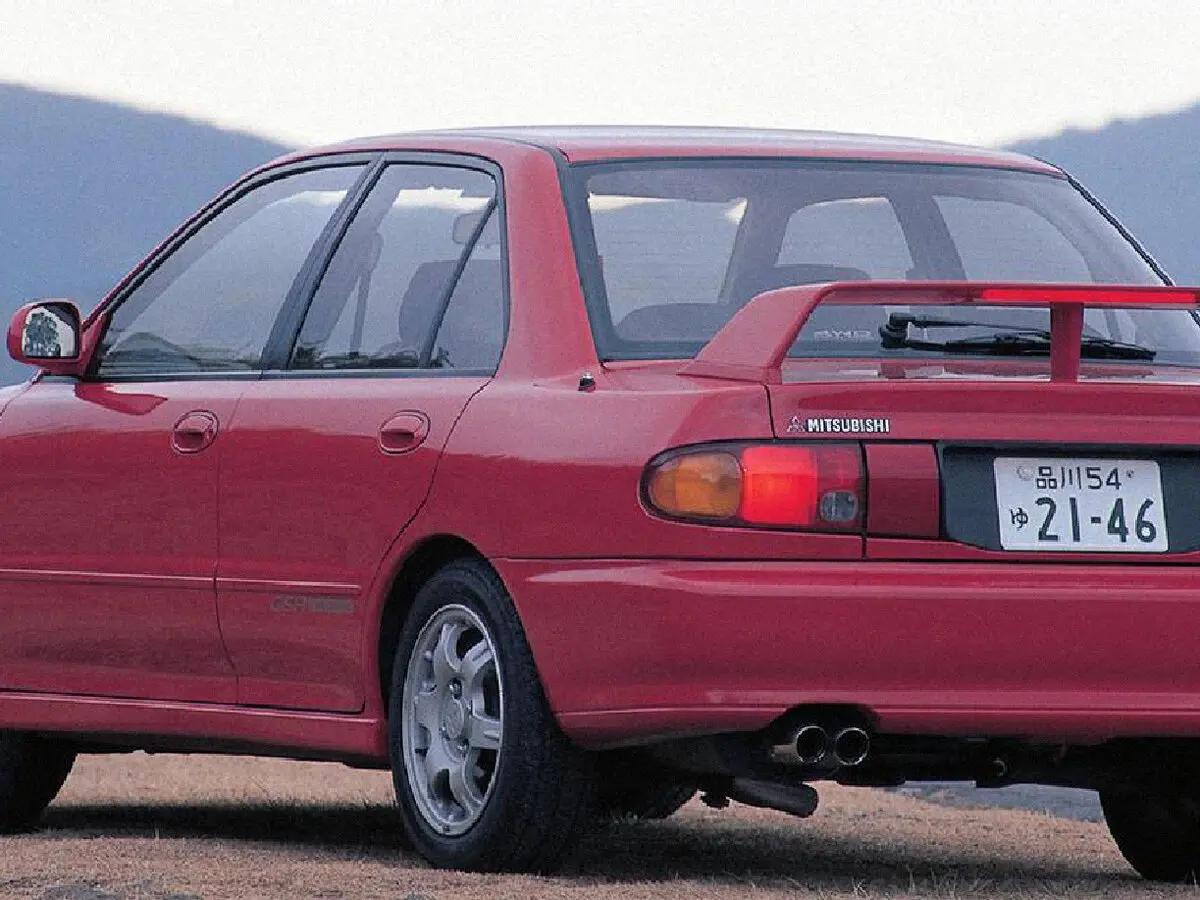 Mitsubishi Lancer Evolution I Седан — 照片 4