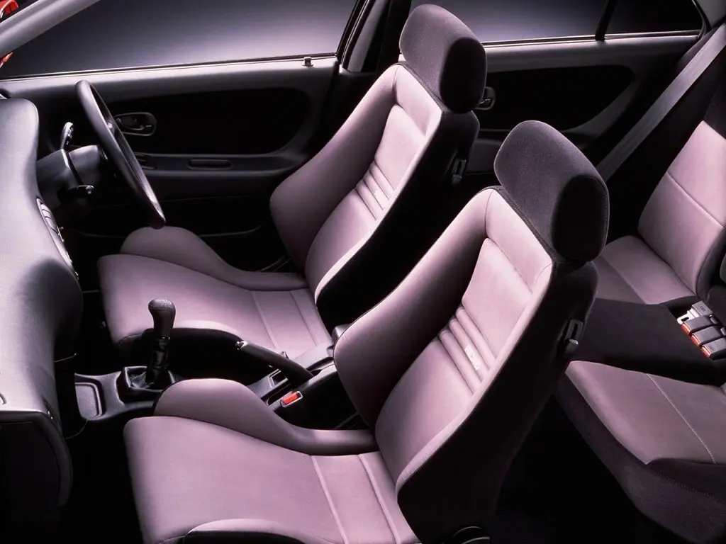 Mitsubishi Lancer Evolution I Седан — 照片 6