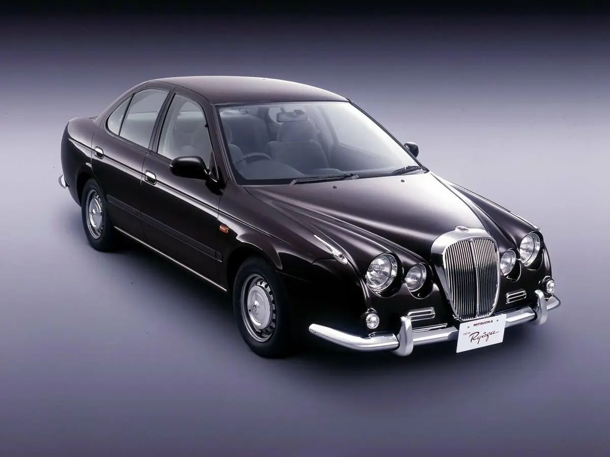 Mitsuoka Ryoga II (B15)