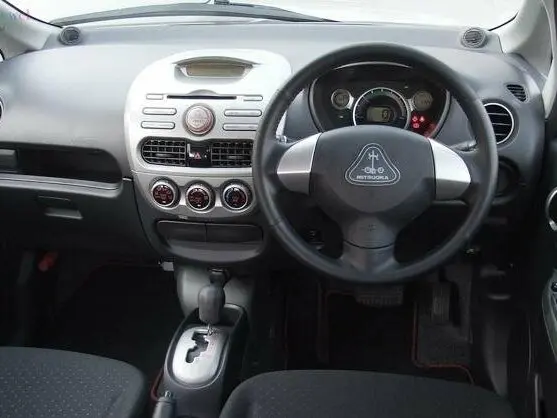 Mitsuoka Like 2010 – 2012 Хэтчбек 5 дв. — сүрөт 4