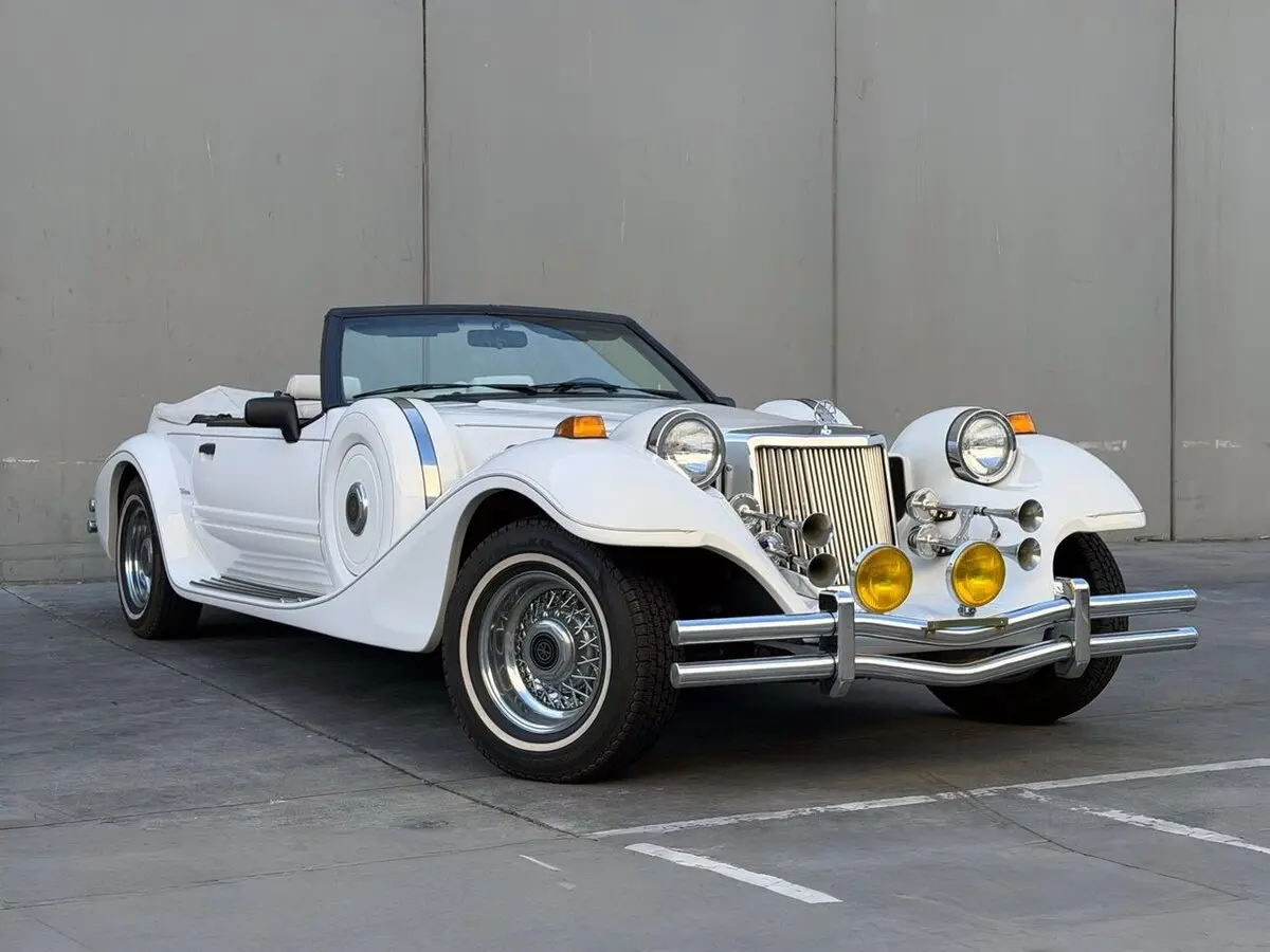 Mitsuoka Le-Seyde I