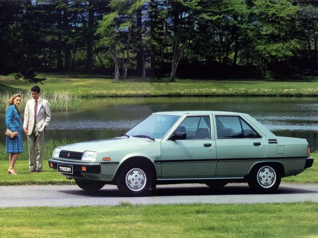 Mitsubishi Tredia 1982 – 1987 Седан — сүрөт 2