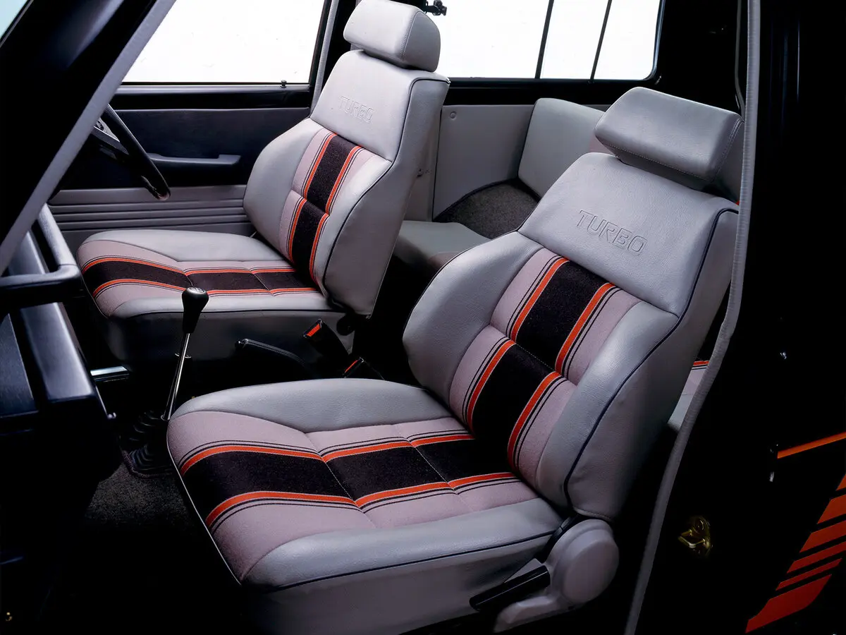 Mitsubishi Pajero I Внедорожник 3 дв. — photo 7