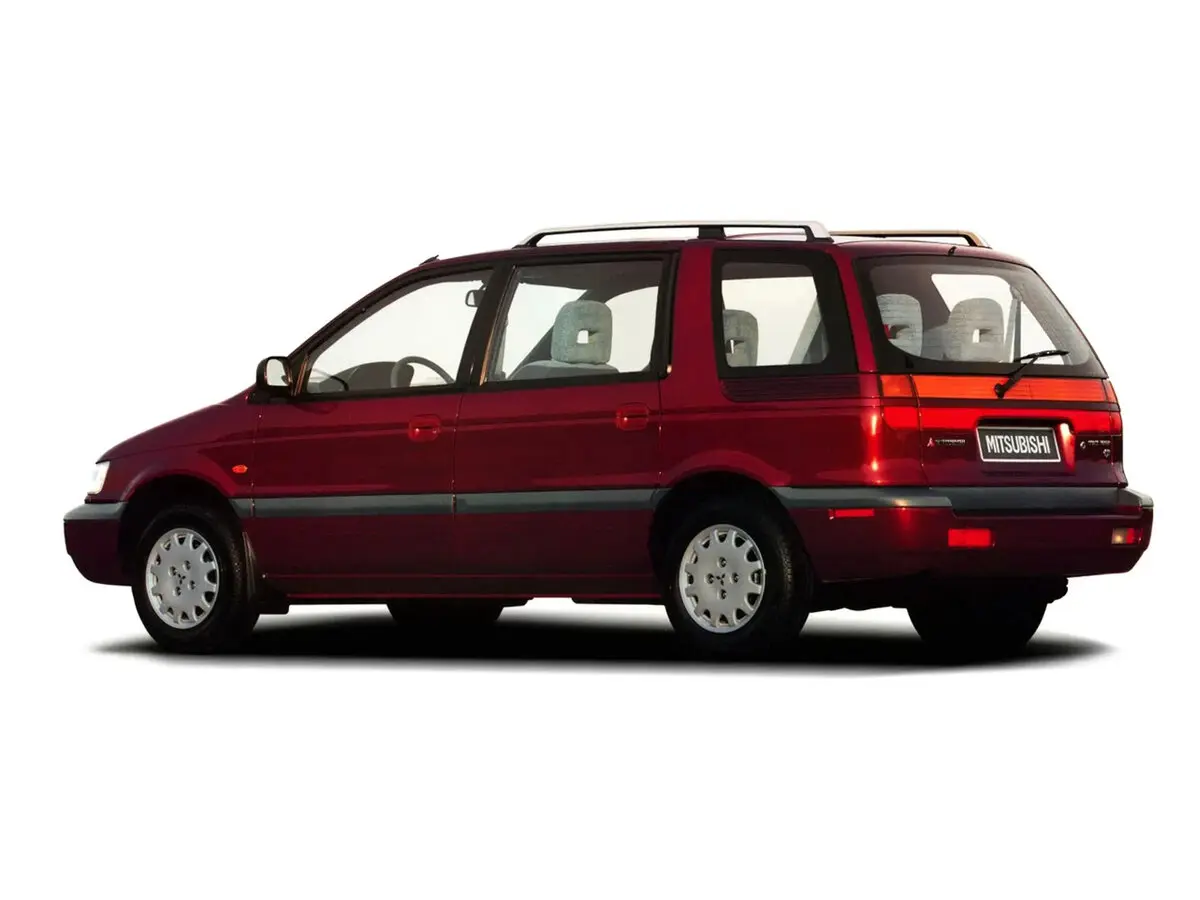 Mitsubishi Space Wagon II Компактвэн — сүрөт 4