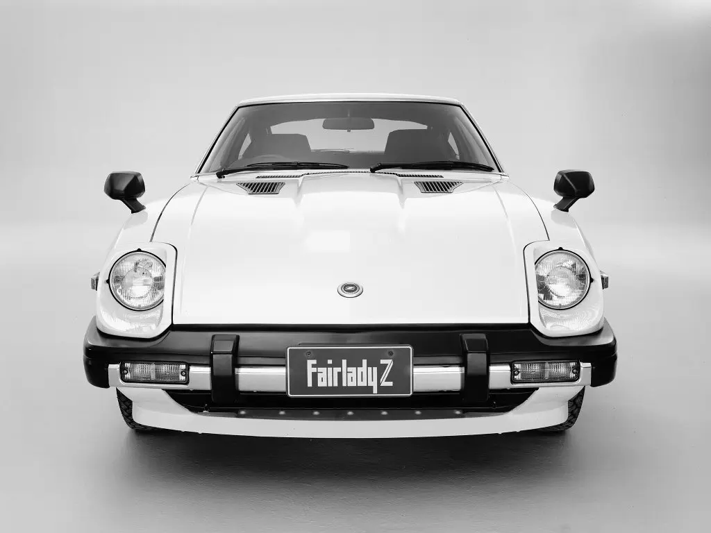 Nissan 280ZX 1978 – 1984 Фастбек — сүрөт 3