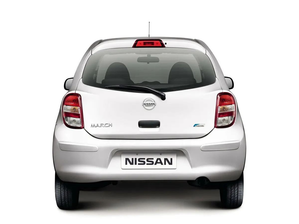 Nissan March IV (K13) Хэтчбек 5 дв. — фото 4