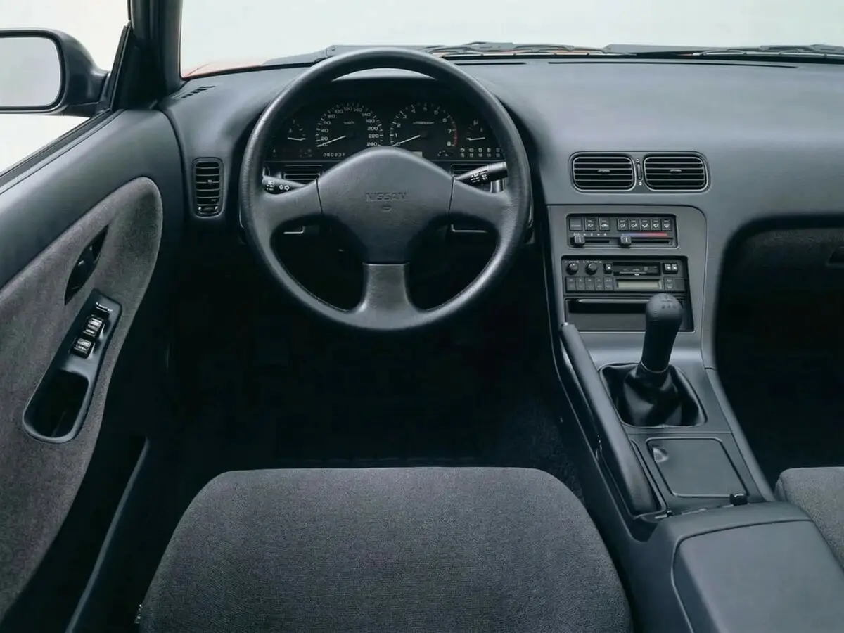 Nissan 200SX S13 Купе — сүрөт 5