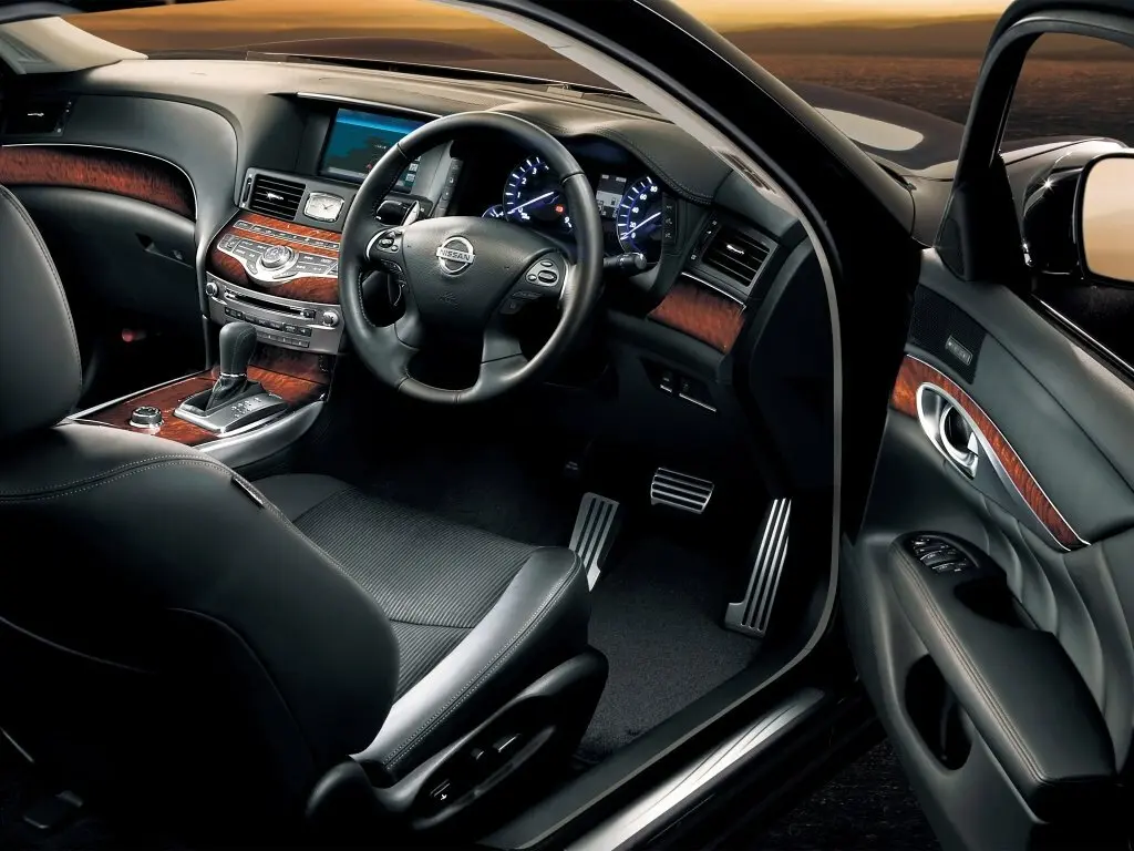 Nissan Fuga II Седан — сүрөт 7