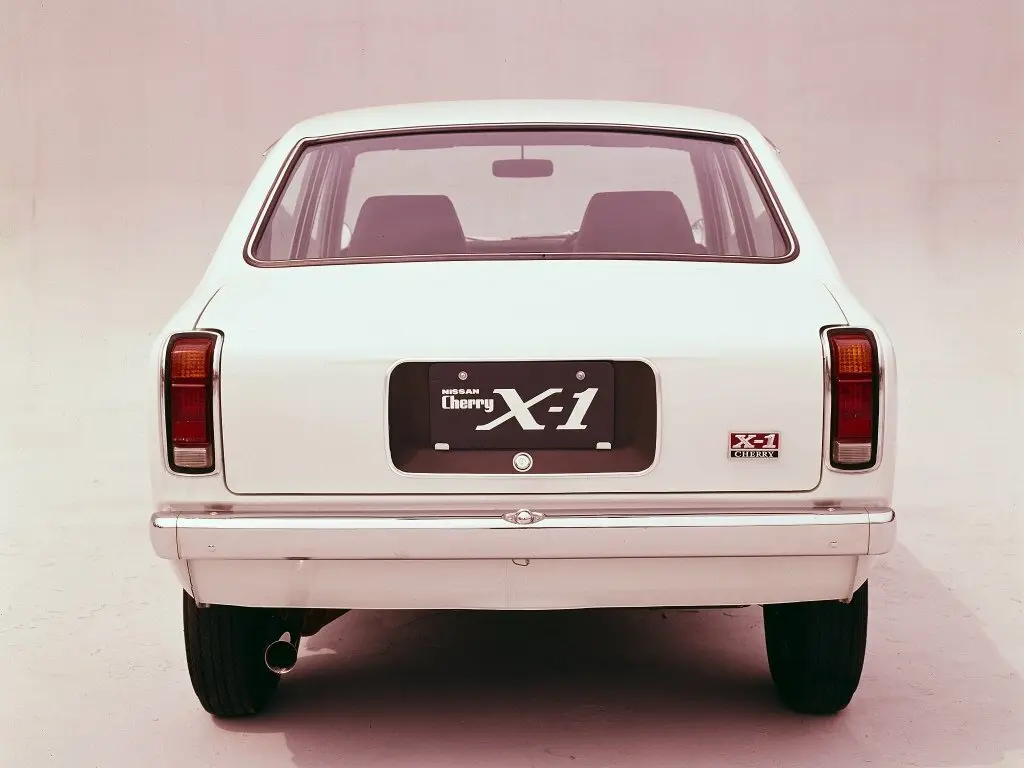 Nissan Cherry I (E10) Седан — сүрөт 4