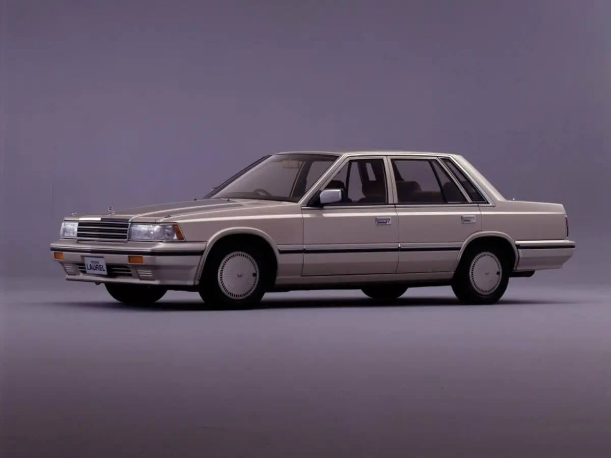 Nissan Laurel V (C32)