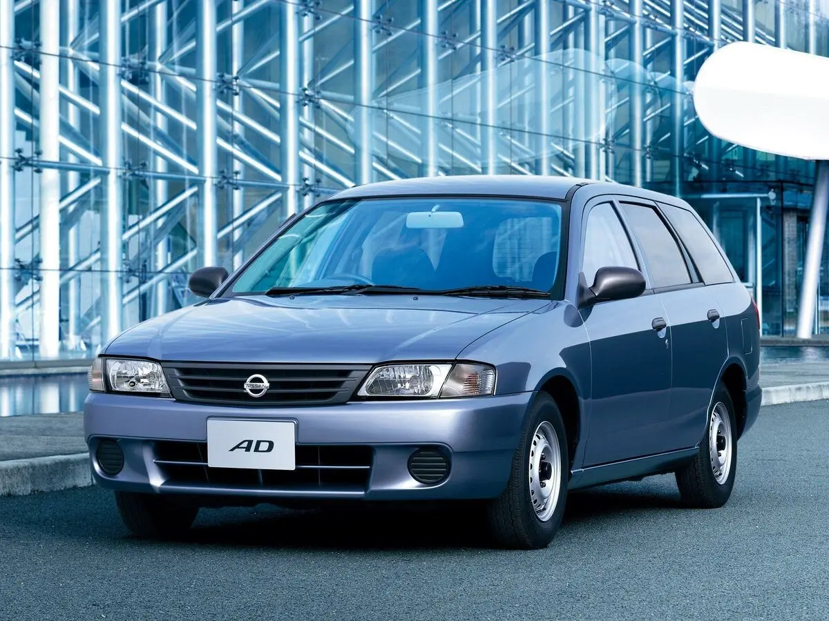 Nissan AD II Универсал 5 дв. — фото 2