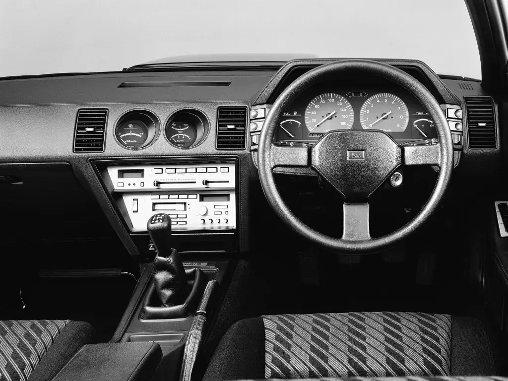 Nissan Fairlady Z III (Z31) Купе — 照片 6