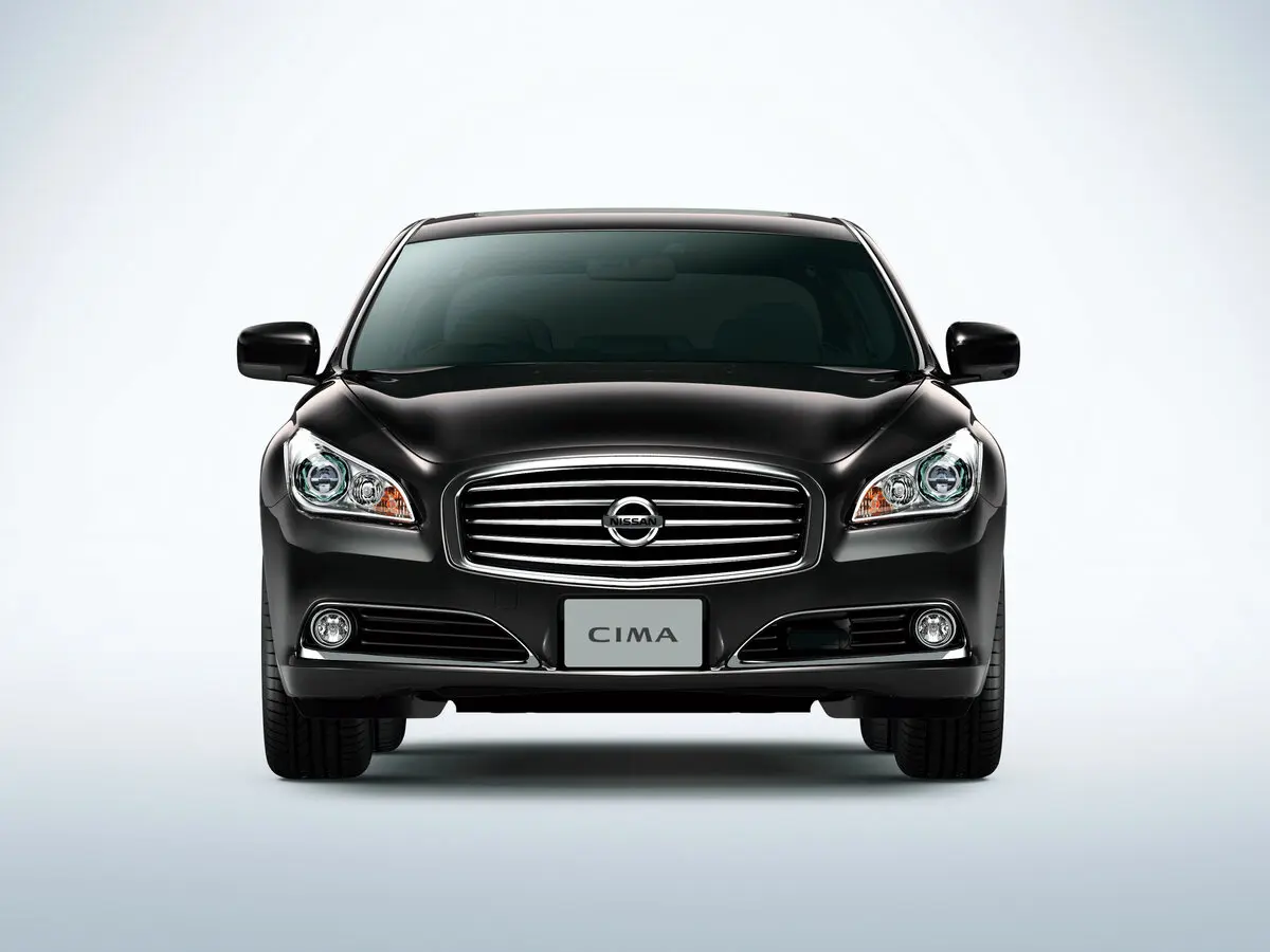 Nissan Cima V (Y51) Седан — 照片 3