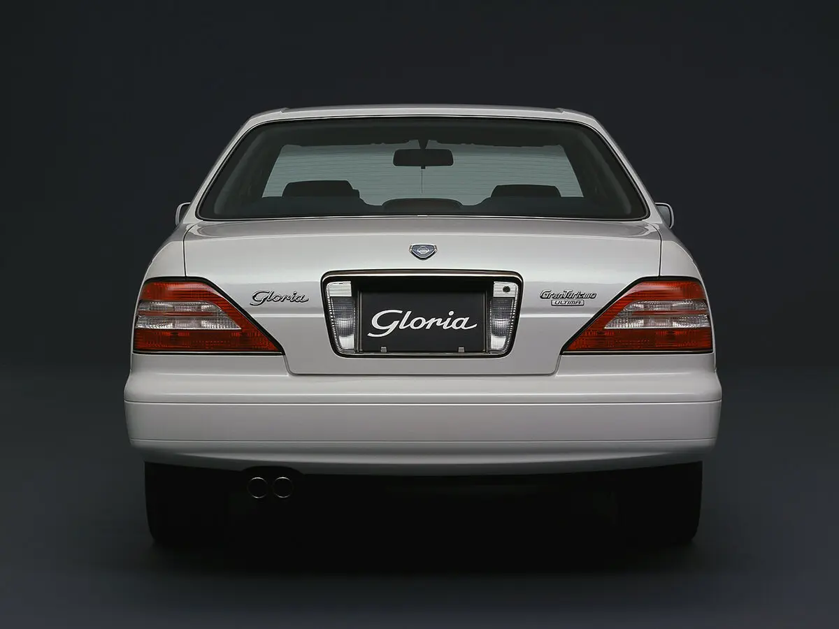 Nissan Gloria X (Y33) Седан — сүрөт 4