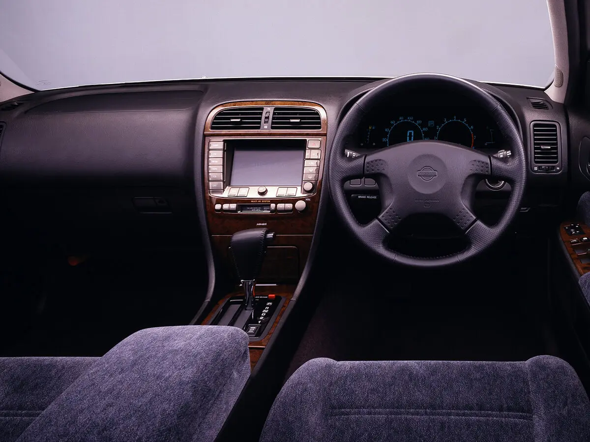 Nissan Gloria X (Y33) Седан — сүрөт 6