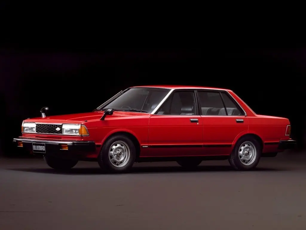 Nissan Bluebird VI (910) Седан