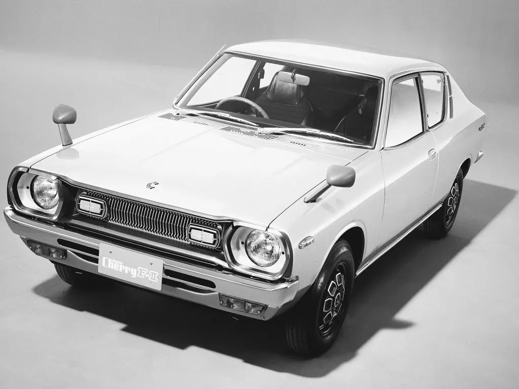 Nissan Cherry II (F10) Седан 2 дв.