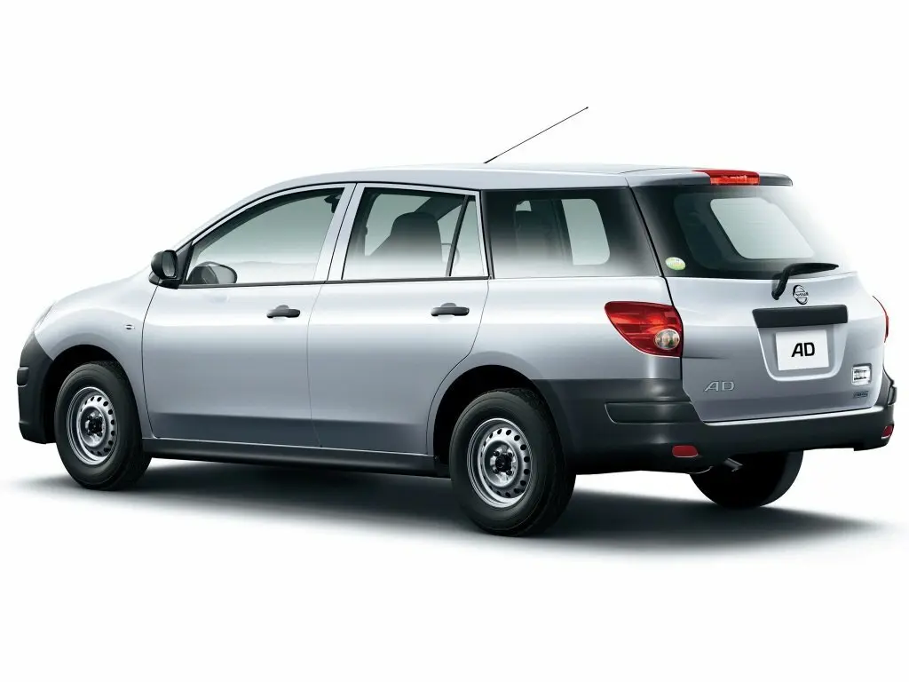 Nissan AD III Универсал 5 дв. — фото 2