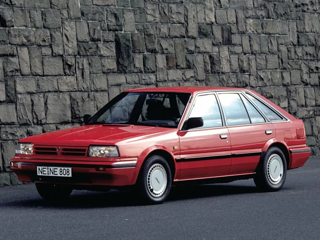 Nissan Bluebird VIII (T12, T72) Хэтчбек 5 дв.