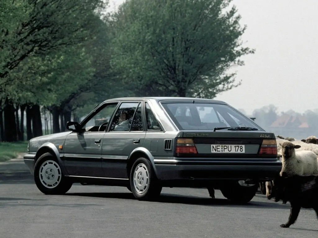 Nissan Bluebird VIII (T12, T72) Хэтчбек 5 дв. — сүрөт 3