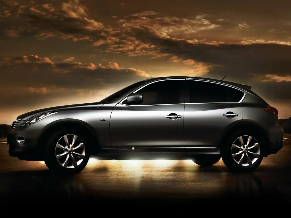 Nissan Skyline Crossover 2009 – 2016 Внедорожник 5 дв. — сүрөт 2